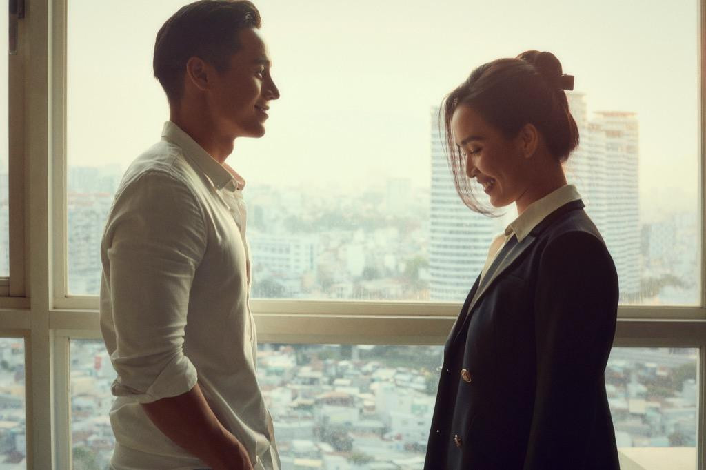 Nam vương Cao Xuân Tài xuất hiện đầy ngọt ngào trong MV Nam vương Cao Xuân Tài xuất hiện đầy ngọt ngào trong MV