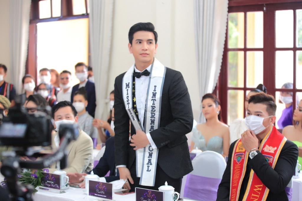 Nam vương Quốc tế - Mister International 2018 - Trịnh Bảo Nam vương Quốc tế - Mister International 2018 - Trịnh Bảo