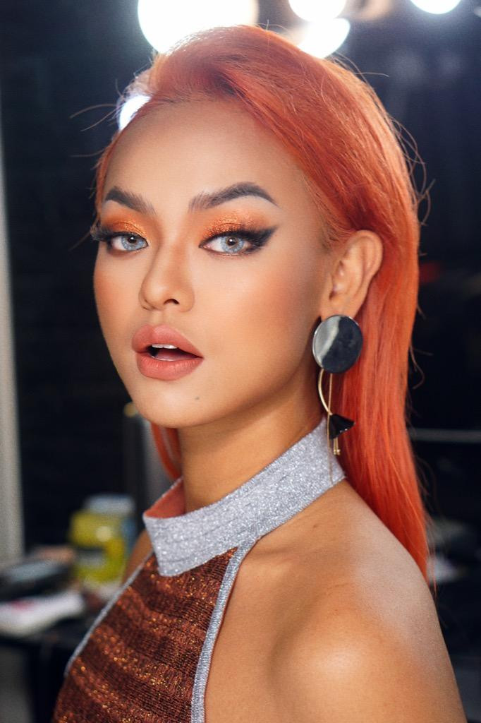 Hướng tới phong cách cá tính, Mai Ngô chọn kiểu trang điểm khá "Tây" Hướng tới phong cách cá tính, Mai Ngô chọn kiểu trang điểm khá "Tây"