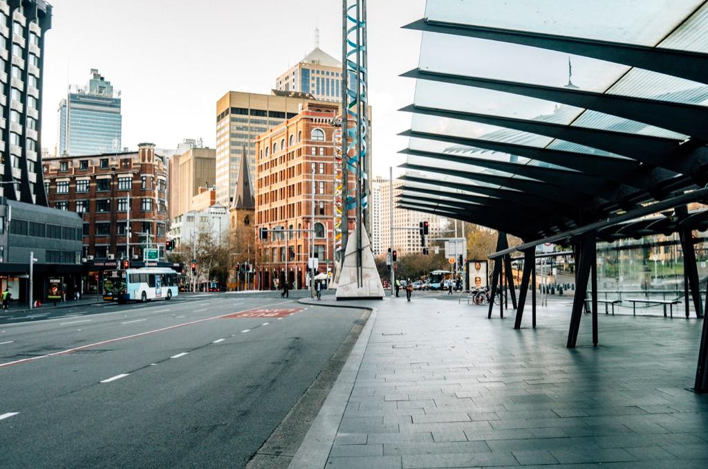 Người dân cũng không còn lui tới khu vực trung tâm.