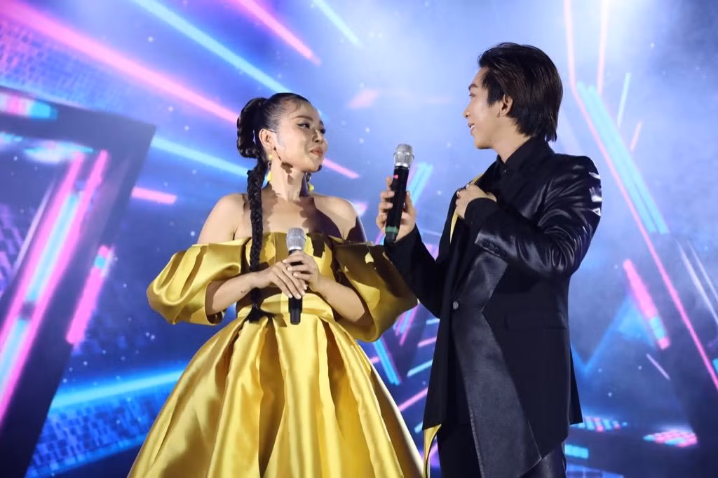 Trương Thảo Nhi - Tăng Phúc song ca cùng nhau bản hit Chỉ Là Không Cùng Nhau