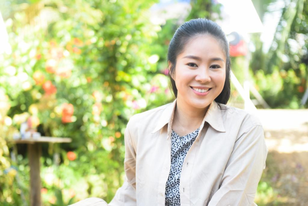 Lê Phương vai Thương