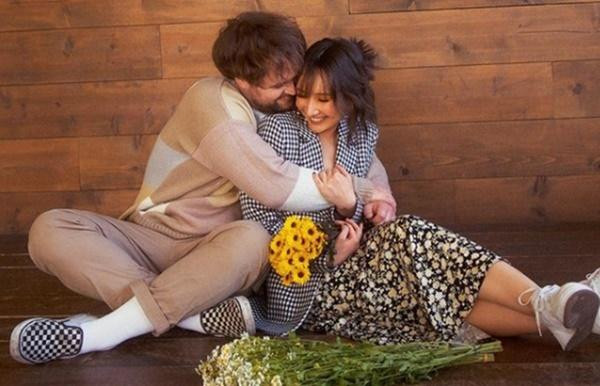 Niềm vui và hạnh phúc hiện rõ trong từng bức ảnh cưới của Anna Trương