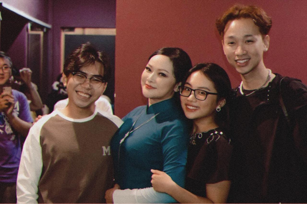 Minh Dự, Như Quỳnh, Phương Mỹ Chi và Hải Triều trong hậu trường đêm nhạc Minh Dự, Như Quỳnh, Phương Mỹ Chi và Hải Triều trong hậu trường đêm nhạc