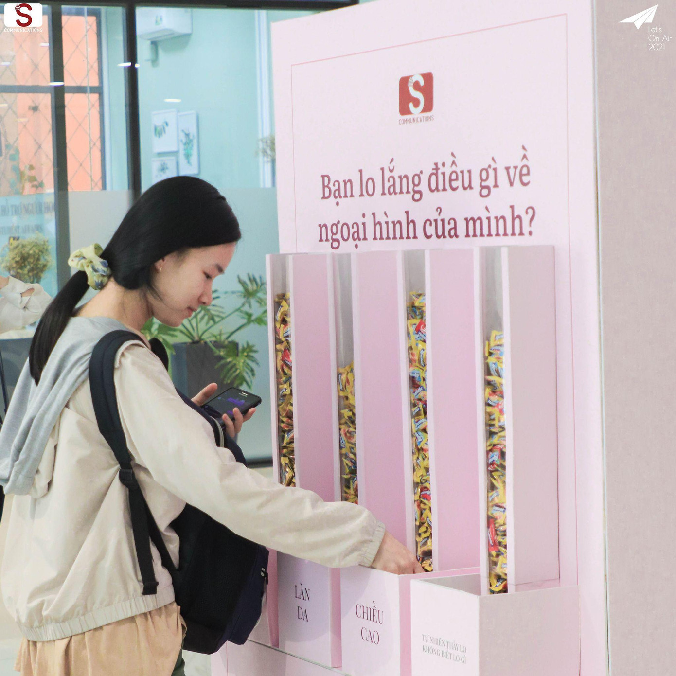 Hình ảnh sinh viên tham gia trải nghiệm Hình ảnh sinh viên tham gia trải nghiệm