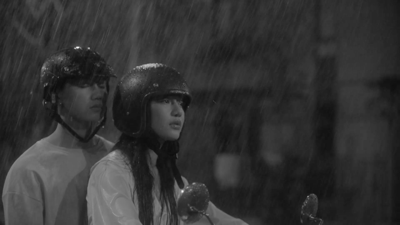 Hoàng Duyên và JSol trong teaser audio Sài Gòn Hôm Nay Mưa