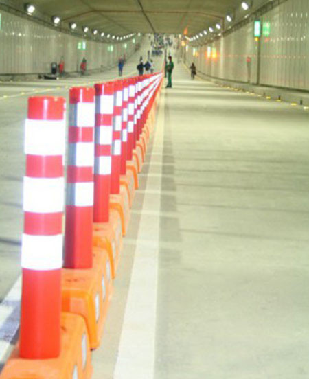 Vì sao phải lắp phân cách cứng phục vụ buýt BRT? ảnh 2