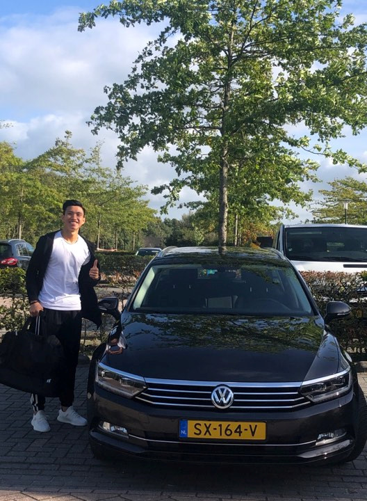 Văn Hậu được trang bị 'tận răng' ở SC Heerenveen ảnh 2