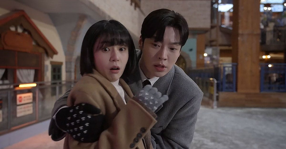 Diễn xuất của nam chính Ahn Jae Hyun là điểm trừ lớn nhất của phim.