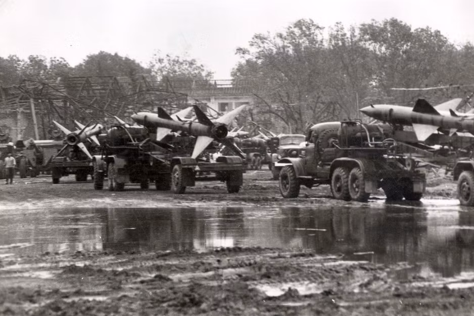 Kỳ 1: Cuộc đấu cân não và tiêm kích MiG-21 lần đầu tìm diệt B-52 ảnh 1