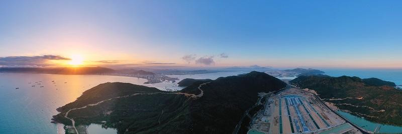 Có “một Thụy Sĩ” xinh đẹp, những “ngọn đồi Hollywood” ngay tại bán đảo Hải Giang.