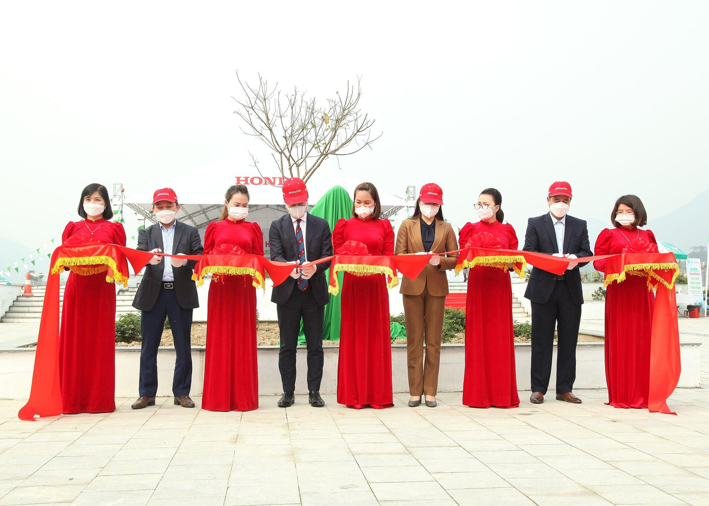 Lễ cắt băng khai mạc Ngày hội Trồng cây 2022