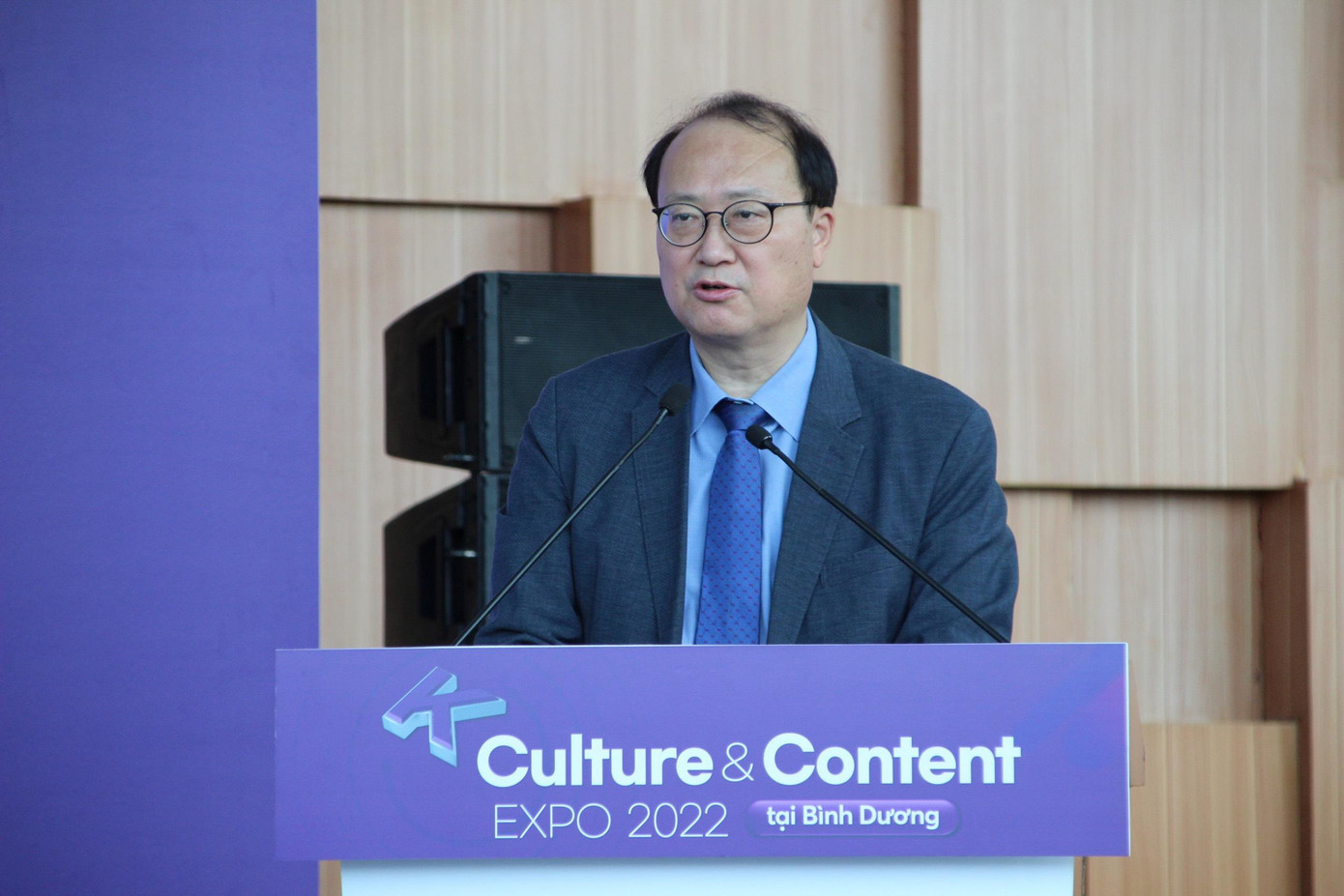 Ông Jin Young Soek – Giám Đốc Trung Tâm Văn Hóa Hàn Quốc tại Việt Nam phát biểu