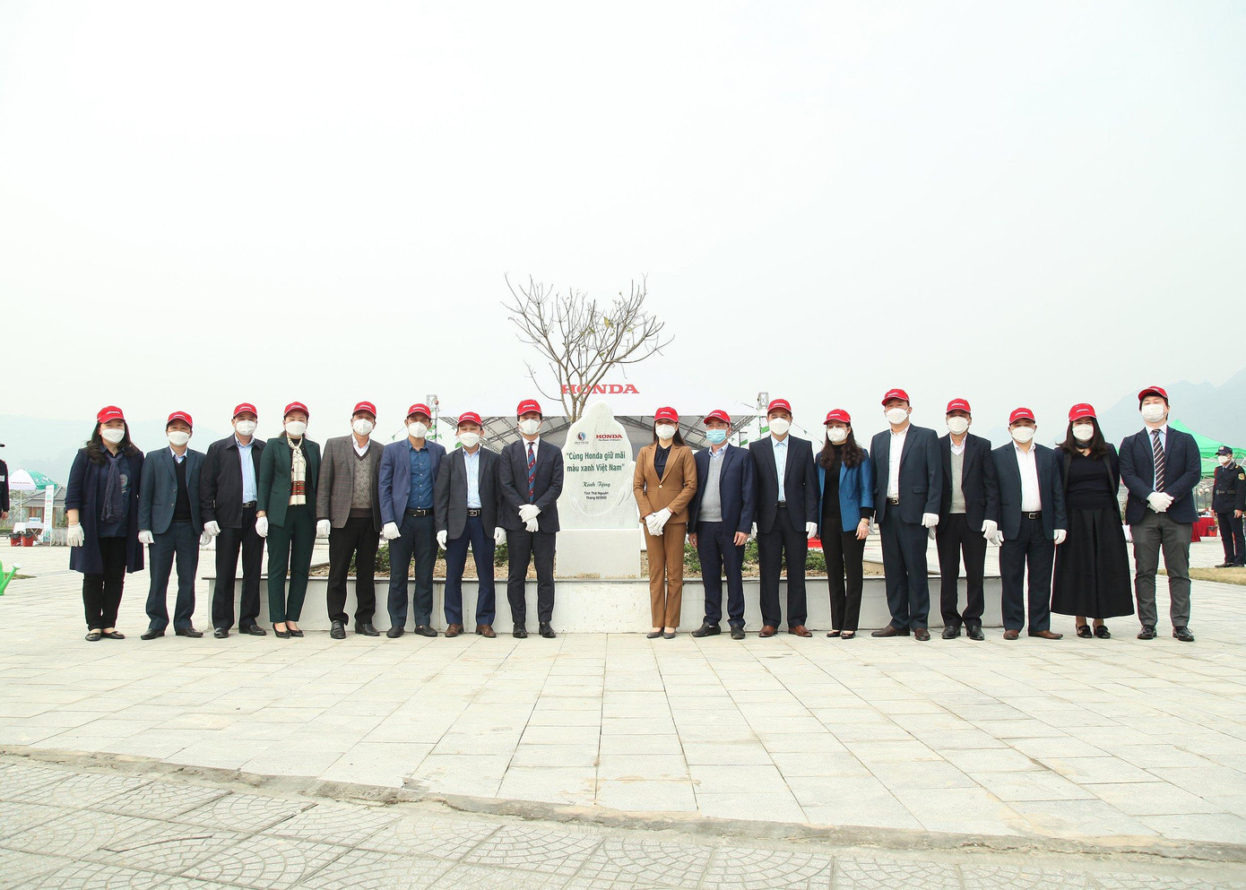 Công ty Honda Việt Nam phối hợp cùng Bộ Tài nguyên và Môi trường tổ chức hoạt động Ngày hội Trồng cây 2022 tại huyện Võ Nhai, tỉnh Thái Nguyên