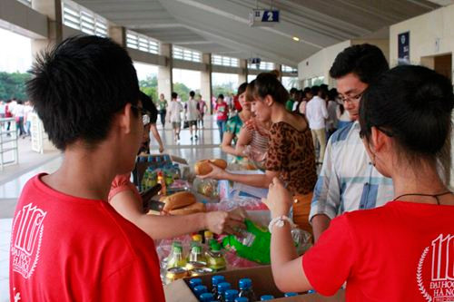 Quầy hàng bán giá 