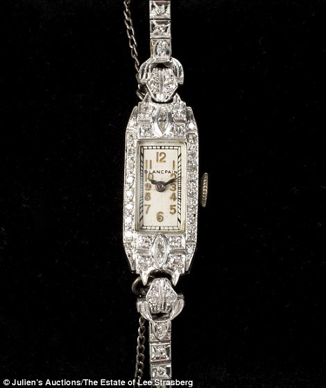 Ngắm những kỷ vật tuyệt đẹp của Marilyn Monroe ảnh 4