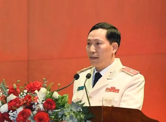 Thứ trưởng Bộ Công an Lê Văn Tuyến làm thành viên Ban Chỉ đạo quốc gia về phòng, chống thiên tai.