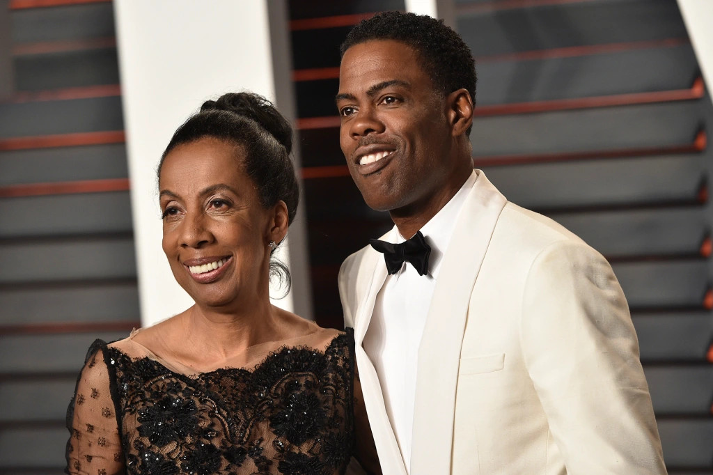 Chris Rock và mẹ ruột. Chris Rock và mẹ ruột.