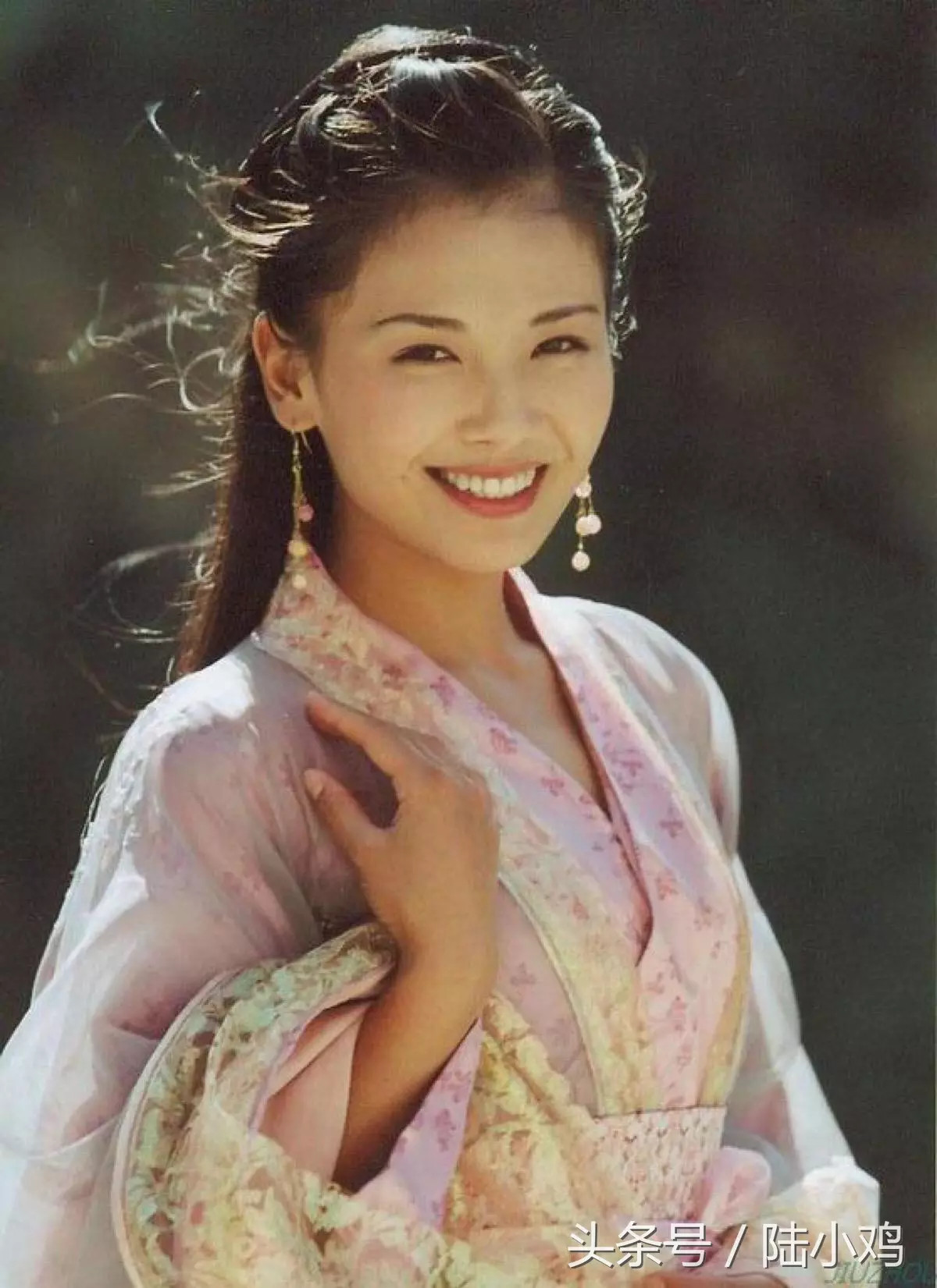 Năm 2003 đánh dấu bước ngoặt lớn trong sự nghiệp của Lưu Đào khi cô đảm nhận vai A Châu trong "Thiên long bát bộ". Nét đẹp hiền hậu, thuần khiết cùng số phận bi thảm của nhân vật khiến Lưu Đào để lại ấn tượng khó phai trong lòng khán giả châu Á. Đây cũng là vai diễn "để đời" của cô.