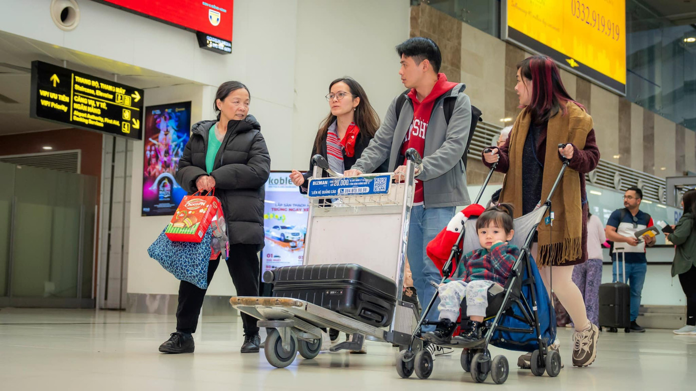 Hành khách cần lưu ý một số điểm mới trong quy định làm thủ tục đi máy bay từ 15/2. Ảnh: NIA.