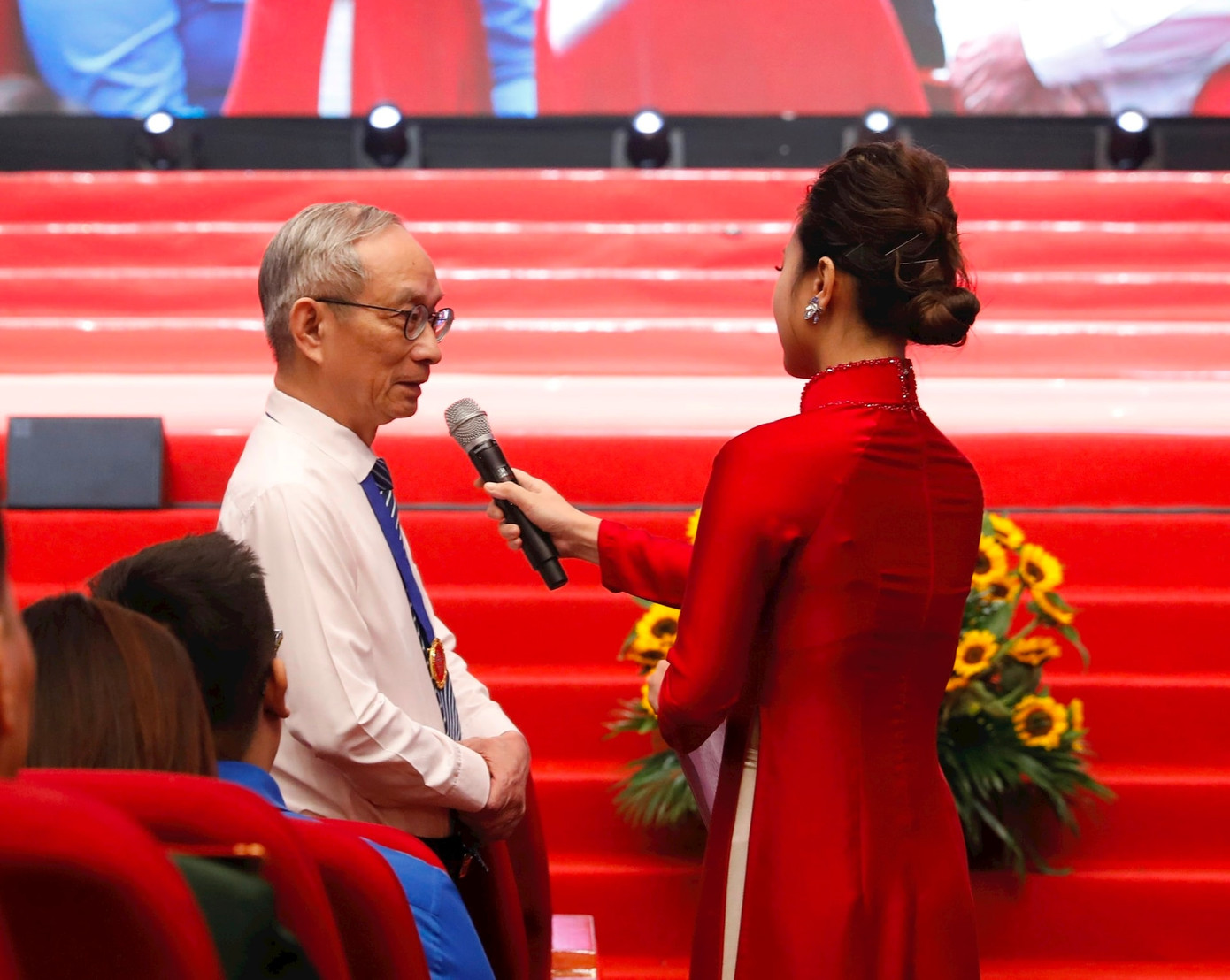 Nhà giáo Nguyễn Xuân Khang, Chủ tịch Hội đồng Trường Marie Curie chia sẻ tại chương trình. Ảnh: PV. Nhà giáo Nguyễn Xuân Khang, Chủ tịch Hội đồng Trường Marie Curie chia sẻ tại chương trình. Ảnh: PV.