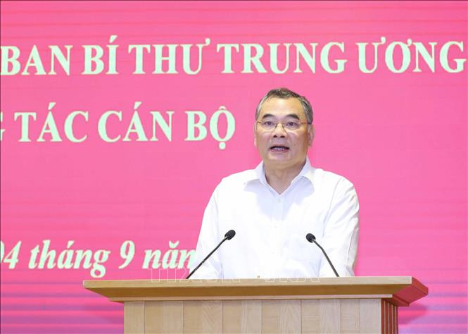 Trợ lý Tổng Bí thư và Phụ trách Văn phòng Tổng Bí thư Tô Ân Xô phát biểu tại hội nghị. Ảnh: TTXVN. Trợ lý Tổng Bí thư và Phụ trách Văn phòng Tổng Bí thư Tô Ân Xô phát biểu tại hội nghị. Ảnh: TTXVN.