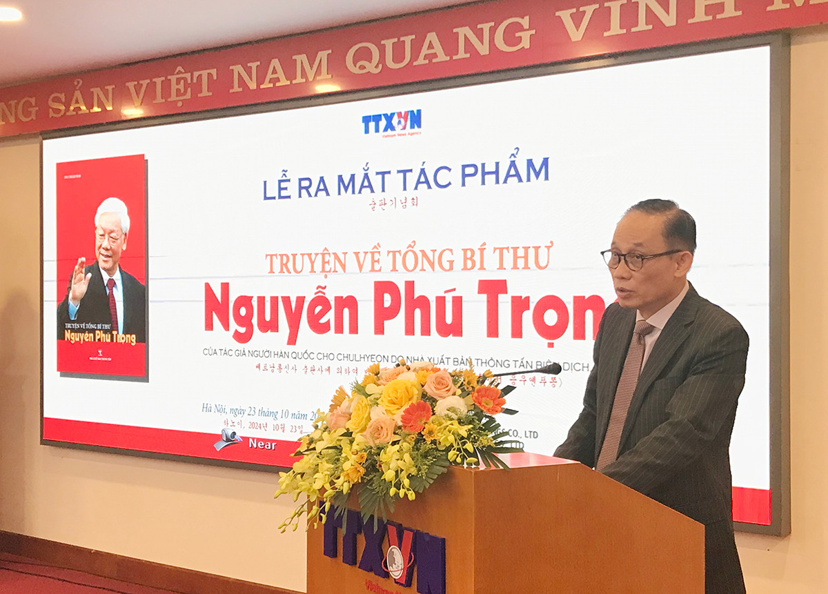 Trưởng Ban Đối ngoại T.Ư Lê Hoài Trung phát biểu tại buổi lễ. (Ảnh: T.P)