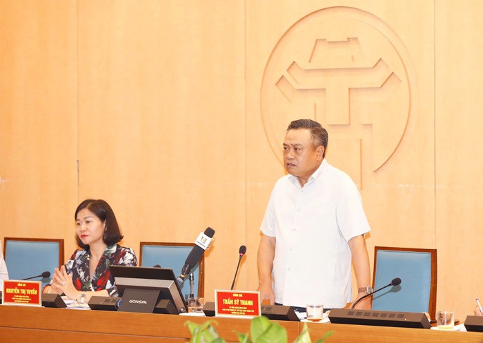 Chủ tịch UBND thành phố Hà Nội Trần Sỹ Thanh phát biểu tại cuộc họp. Ảnh: PV.