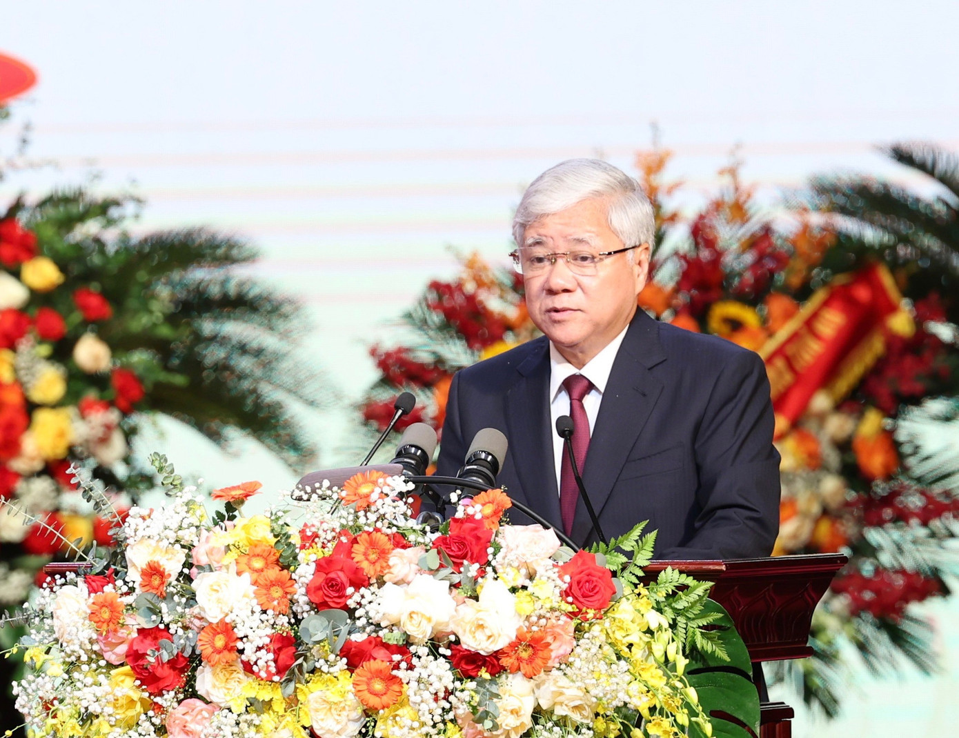 Uỷ viên Bộ Chính trị, Bí thư Trung ương Đảng, Chủ tịch Uỷ ban Trung ương MTTQ Việt Nam Đỗ Văn Chiến phát biểu tại đại hội. Ảnh: Nhật Minh.