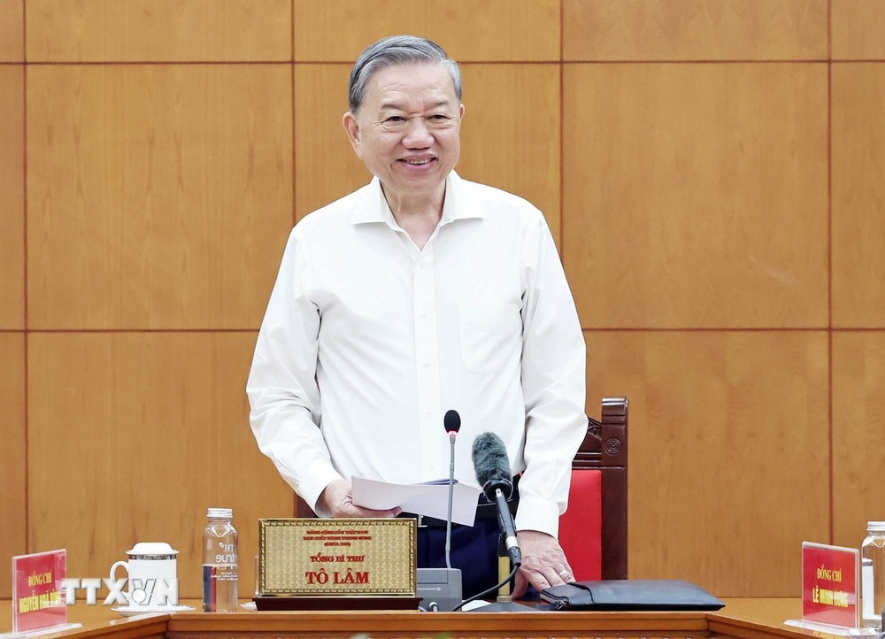 Tổng Bí thư Tô Lâm chủ trì làm việc với Tiểu ban Điều lệ Đảng, Đại hội XIV của Đảng. Ảnh: TTXVN. Tổng Bí thư Tô Lâm chủ trì làm việc với Tiểu ban Điều lệ Đảng, Đại hội XIV của Đảng. Ảnh: TTXVN.