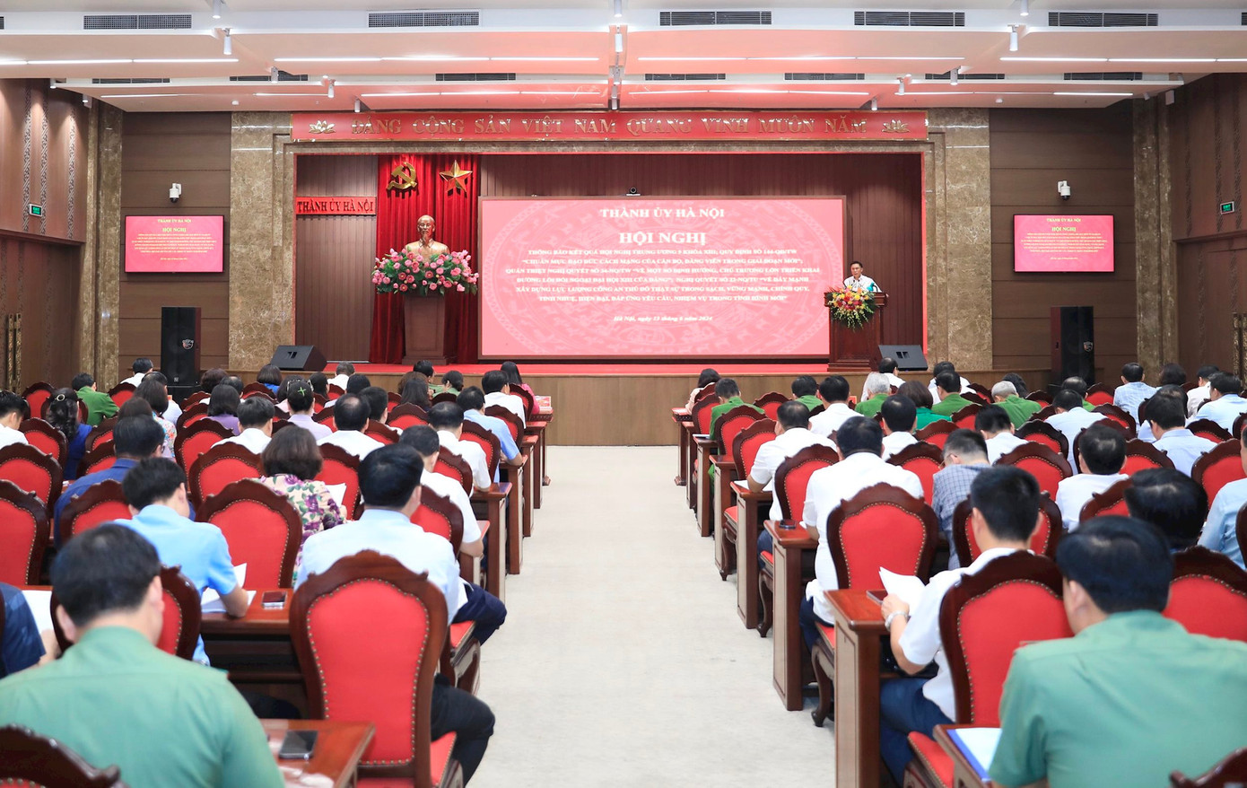 Toàn cảnh hội nghị. Ảnh: PV.