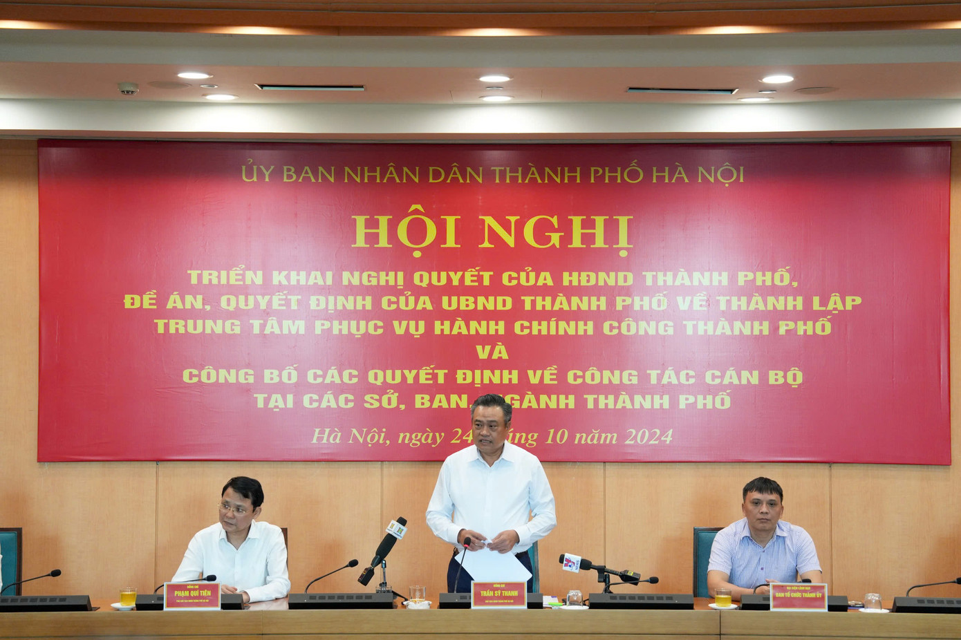 Chủ tịch UBND thành phố Hà Nội phát biểu tại hội nghị. Ảnh: PV. Chủ tịch UBND thành phố Hà Nội phát biểu tại hội nghị. Ảnh: PV.