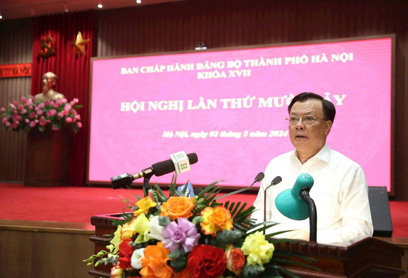 Bí thư Thành uỷ Hà Nội Đinh Tiến Dũng phát biểu tại hội nghị. Ảnh: PV.