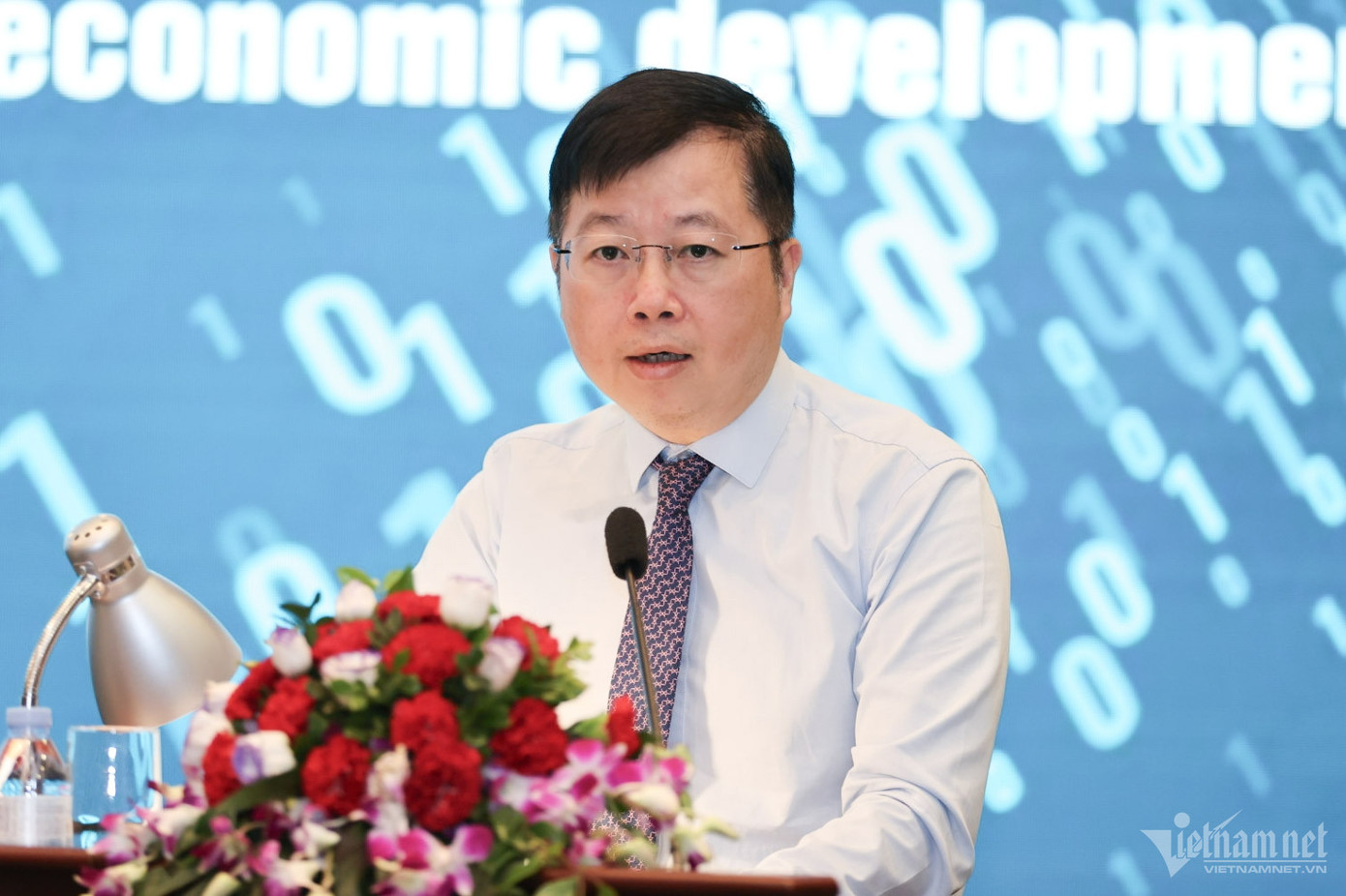 Thứ trưởng Bộ TT&TT Nguyễn Thanh Lâm phát biểu kết luận hội thảo. Ảnh:Vietnamnet. Thứ trưởng Bộ TT&TT Nguyễn Thanh Lâm phát biểu kết luận hội thảo. Ảnh:Vietnamnet.