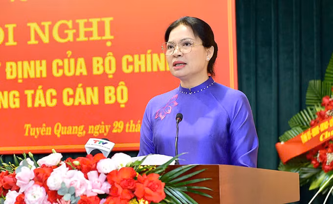Bà Hà Thị Nga, Ủy viên Trung ương Đảng, Bí thư Tỉnh ủy Tuyên Quang, đại biểu Quốc hội khóa XV, giữ chức Trưởng Đoàn đại biểu Quốc hội khóa XV tỉnh Tuyên Quang. Ảnh: PV.