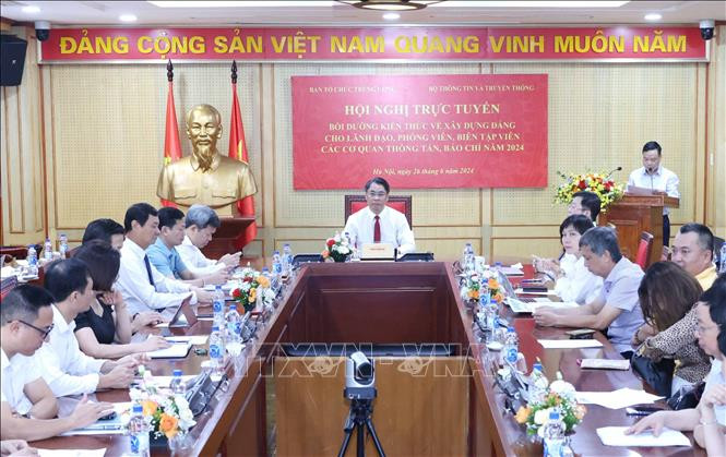Hội nghị bồi dưỡng kiến thức về xây dựng Đảng cho lãnh đạo, phóng viên, biên tập viên các cơ quan thông tấn, báo chí năm 2024. Ảnh: Phương Hoa/TTXVN. Hội nghị bồi dưỡng kiến thức về xây dựng Đảng cho lãnh đạo, phóng viên, biên tập viên các cơ quan thông tấn, báo chí năm 2024. Ảnh: Phương Hoa/TTXVN.