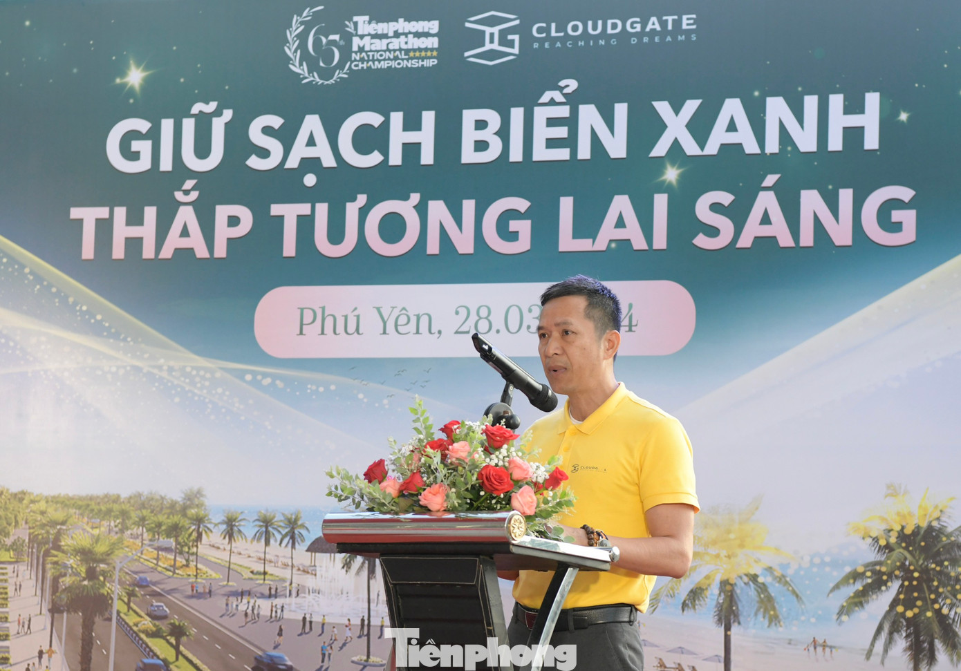 Ông Hồ Hữu Quân - Phó Tổng giám đốc Khối xây dựng Tập đoàn Cloud Gate, phát biểu tại chương trình.