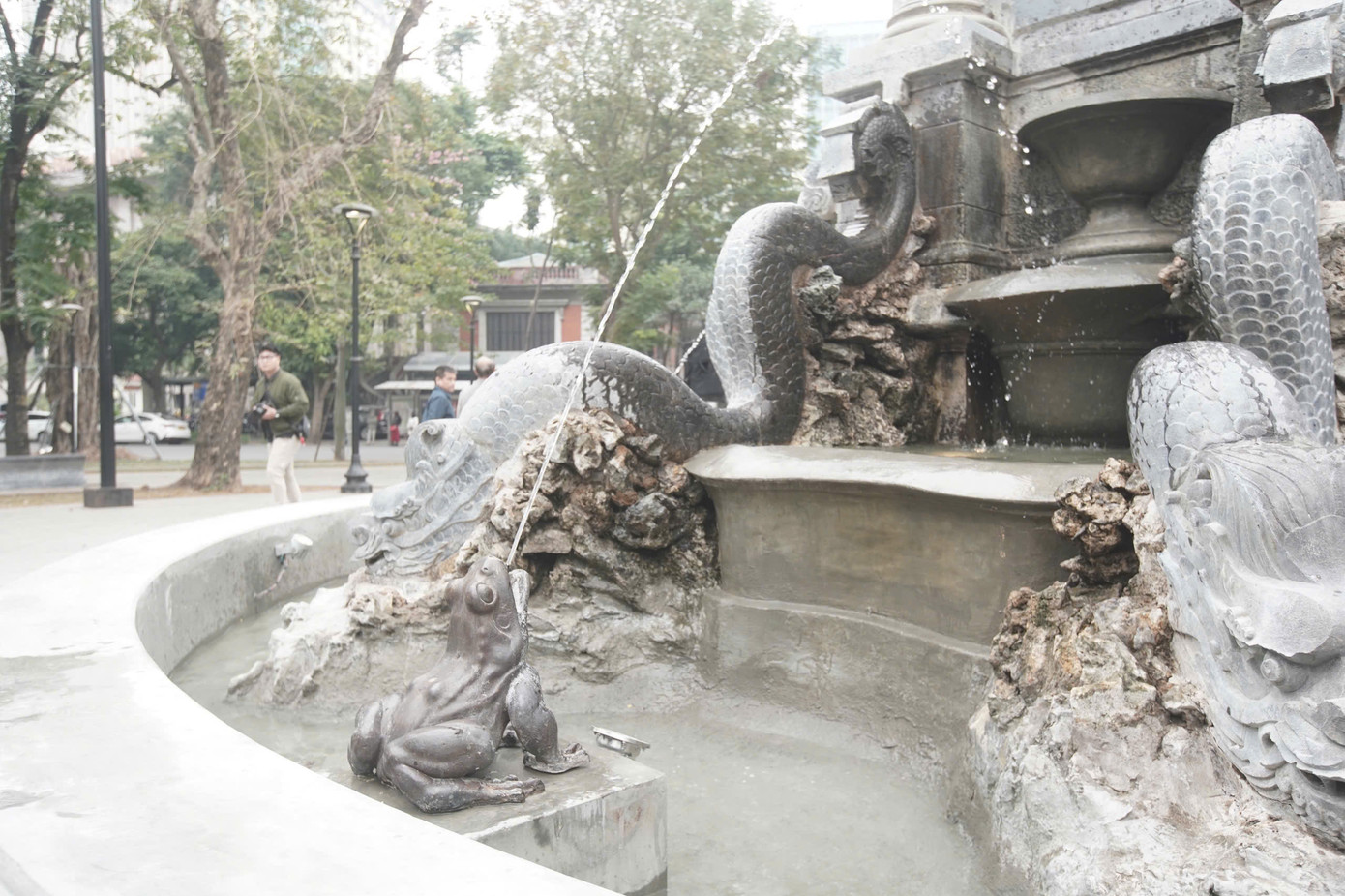 Các chi tiết cổ, nguyên bản của công trình được giữ nguyên sau quá trình trùng tu, cải tạo. Ảnh: Duy Phạm.