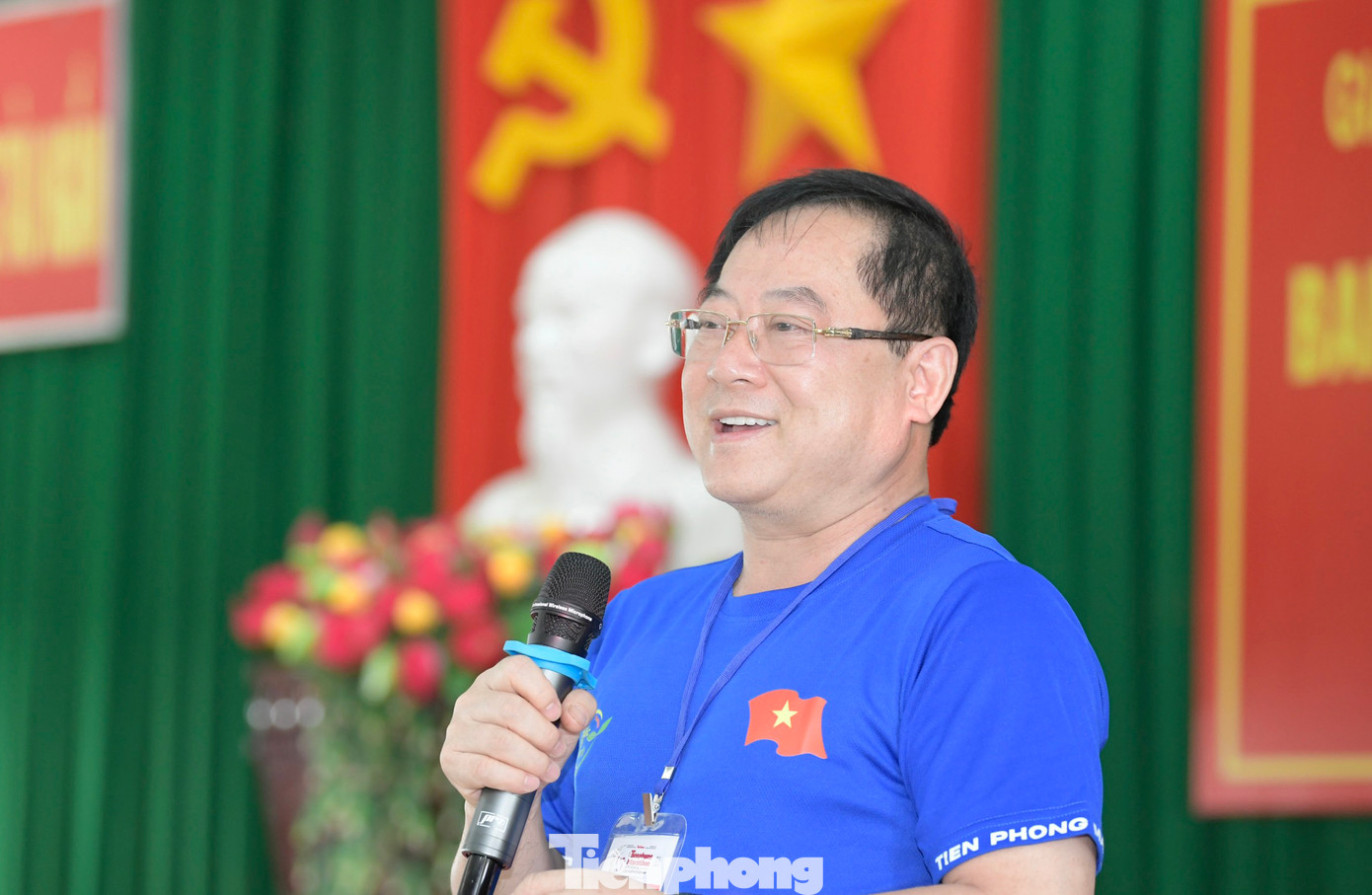 Nhà báo Lê Xuân Sơn - Tổng Biên tập báo Tiền Phong, phát biểu tại chương trình. Ảnh: Như Ý.