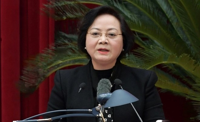 Bộ trưởng Bộ Nội vụ Phạm Thị Thanh Trà báo cáo tại hội nghị. Ảnh: H.M.