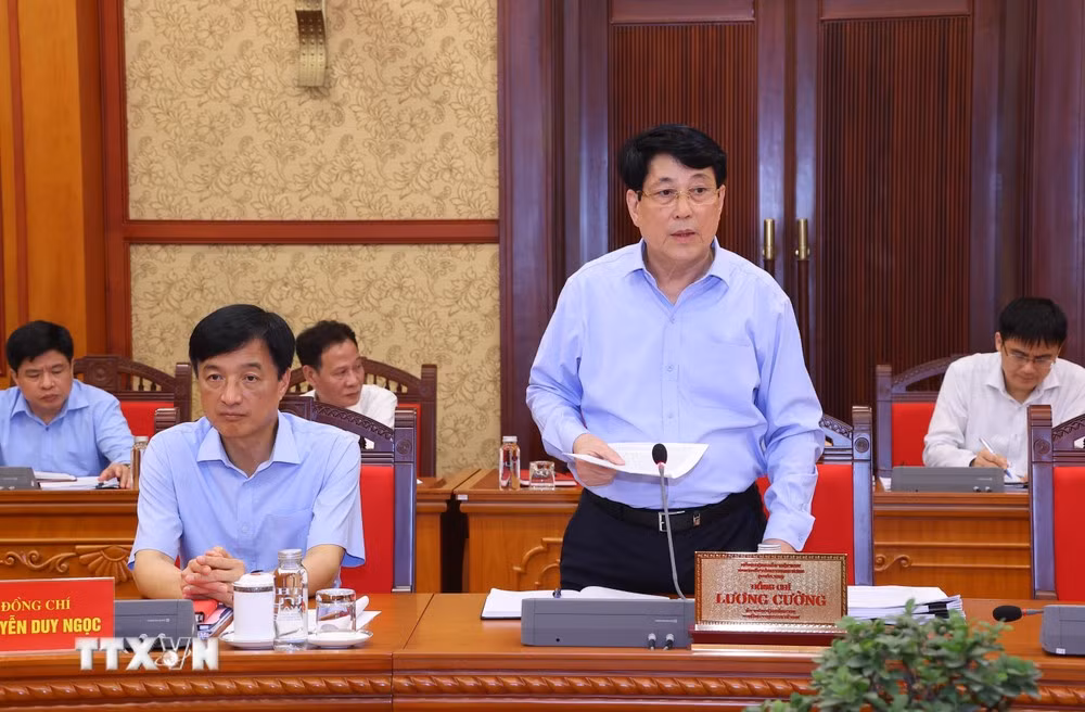 Thường trực Ban Bí thư Lương Cường phát biểu tại phiên họp. Ảnh: TTXVN.