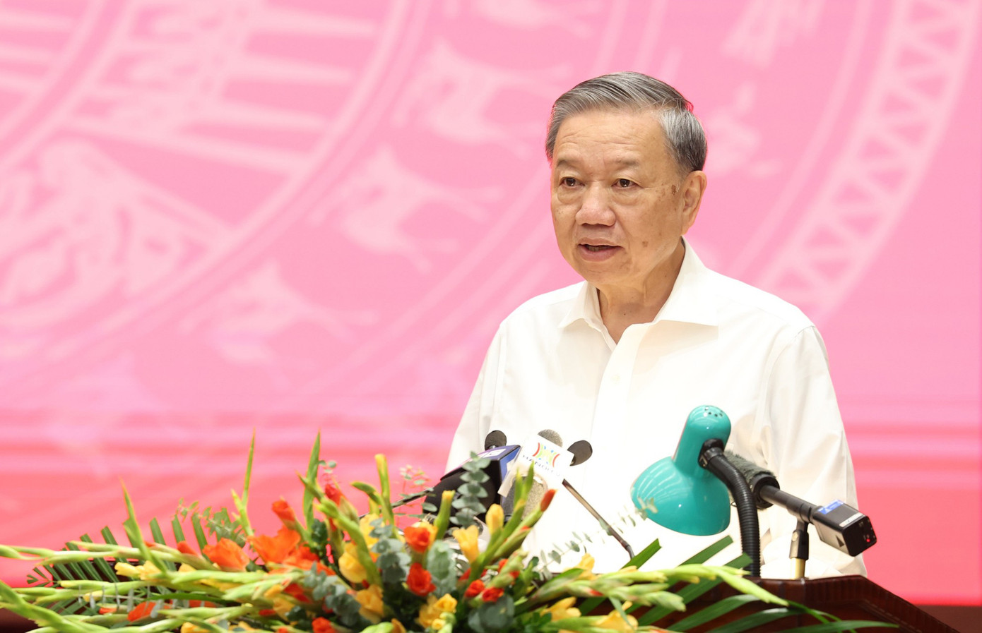 Tổng Bí thư, Chủ tịch nước Tô Lâm thăm, làm việc với Ban Thường vụ Thành uỷ Hà Nội. Ảnh: Nhật Minh.