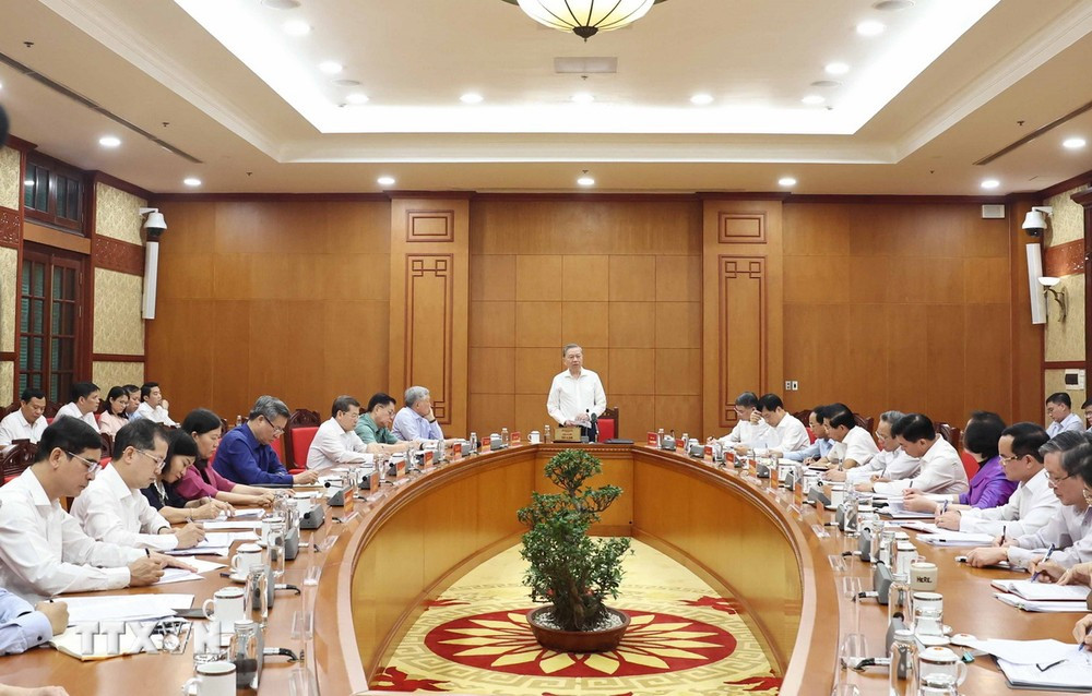 Tổng Bí thư Tô Lâm chủ trì làm việc với Tiểu ban Điều lệ Đảng, Đại hội XIV của Đảng. Ảnh: TTXVN. Tổng Bí thư Tô Lâm chủ trì làm việc với Tiểu ban Điều lệ Đảng, Đại hội XIV của Đảng. Ảnh: TTXVN.