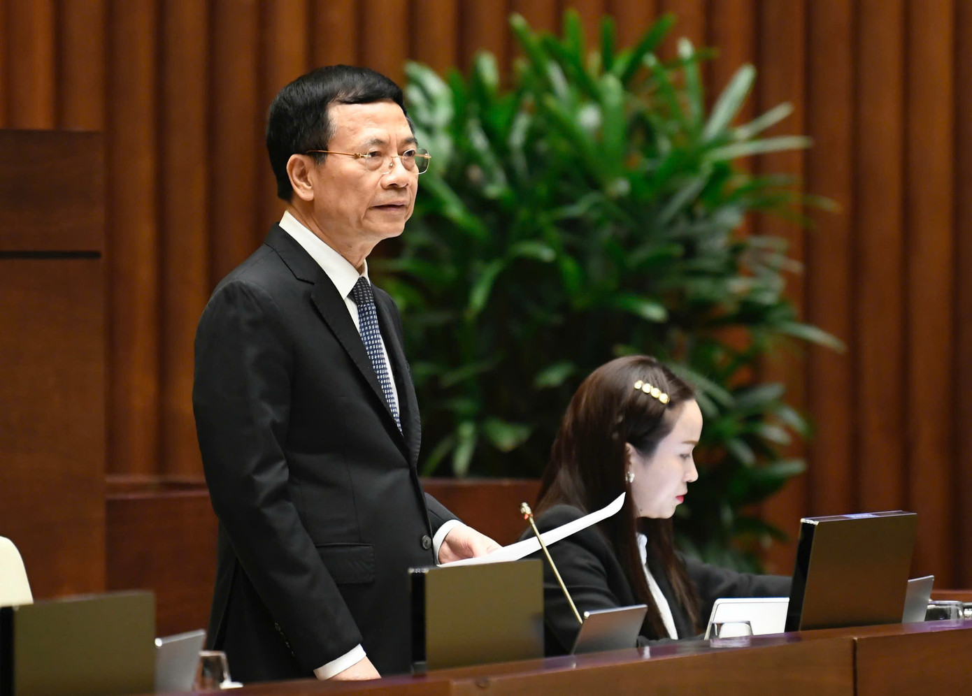 Bộ trưởng Bộ TT&TT Nguyễn Mạnh Hùng. Ảnh: Như Ý. Bộ trưởng Bộ TT&TT Nguyễn Mạnh Hùng. Ảnh: Như Ý.