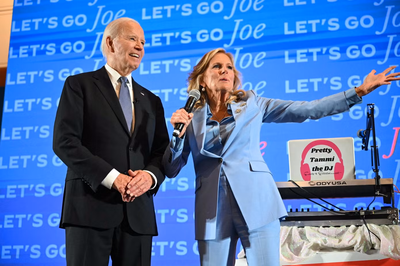 Bà Jill Biden hỗ trợ chồng rất nhiều trong cuộc tranh luận đầu tiên với Donald Trump. Ảnh: Getty Images.