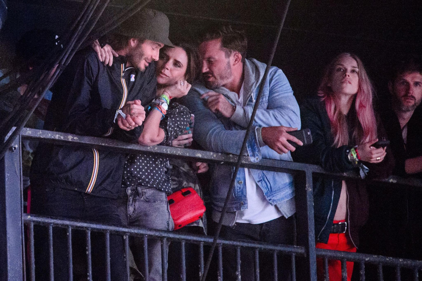 Vợ chồng Beckham và Lady Mary Charteris xem ca sĩ Ed Sheeran biểu diễn năm 2017. Ảnh: Shutterstock.