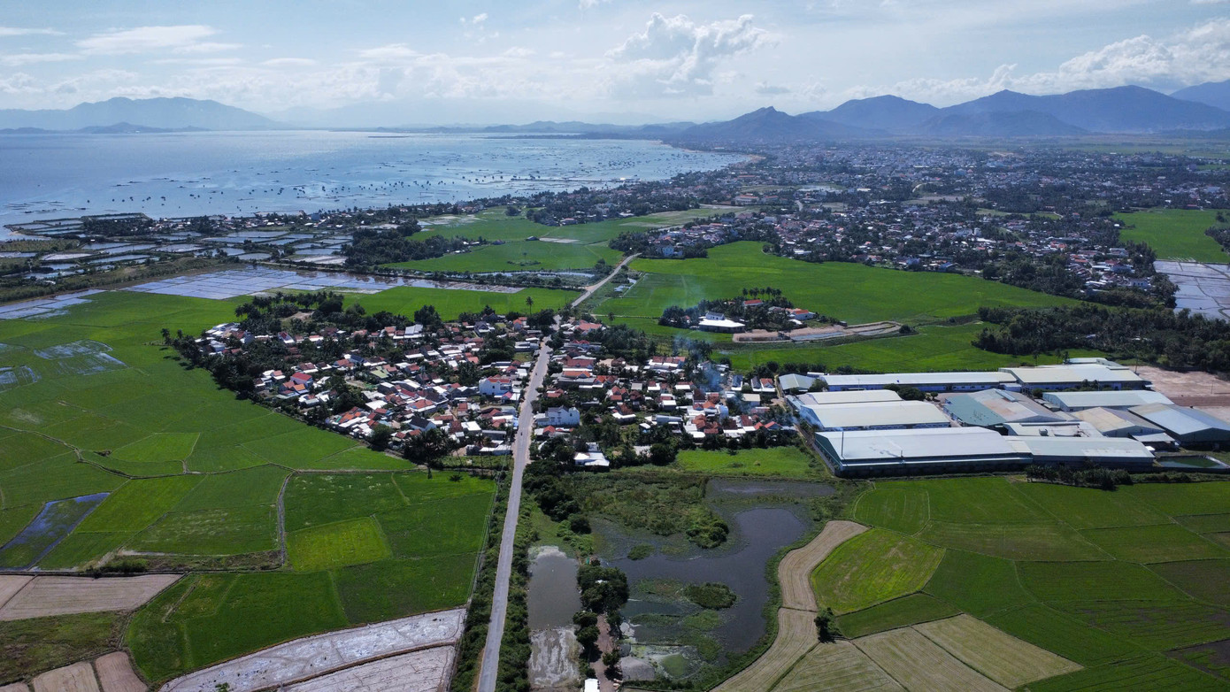 Nhiều khu dân cư đang hiện hữu tại khu vực đề xuất xây dựng sân bay Vân Phong.