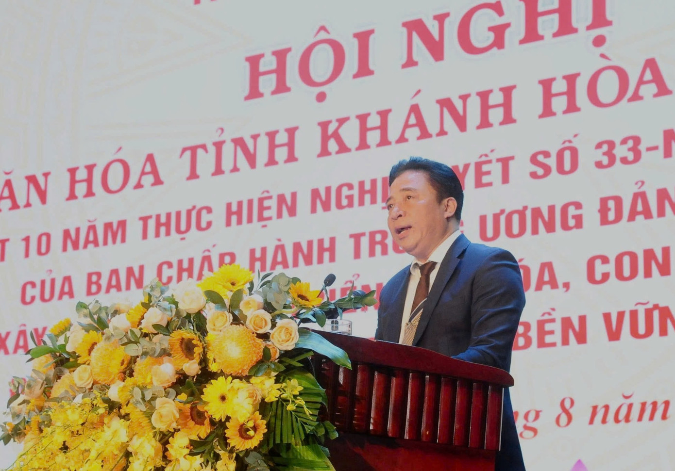 Ông Nguyễn Khắc Toàn - Phó Bí thư Thường trực Tỉnh uỷ Khánh Hòa, phát biểu kết luận hội nghị. Ảnh: Thanh Thanh. Ông Nguyễn Khắc Toàn - Phó Bí thư Thường trực Tỉnh uỷ Khánh Hòa, phát biểu kết luận hội nghị. Ảnh: Thanh Thanh.