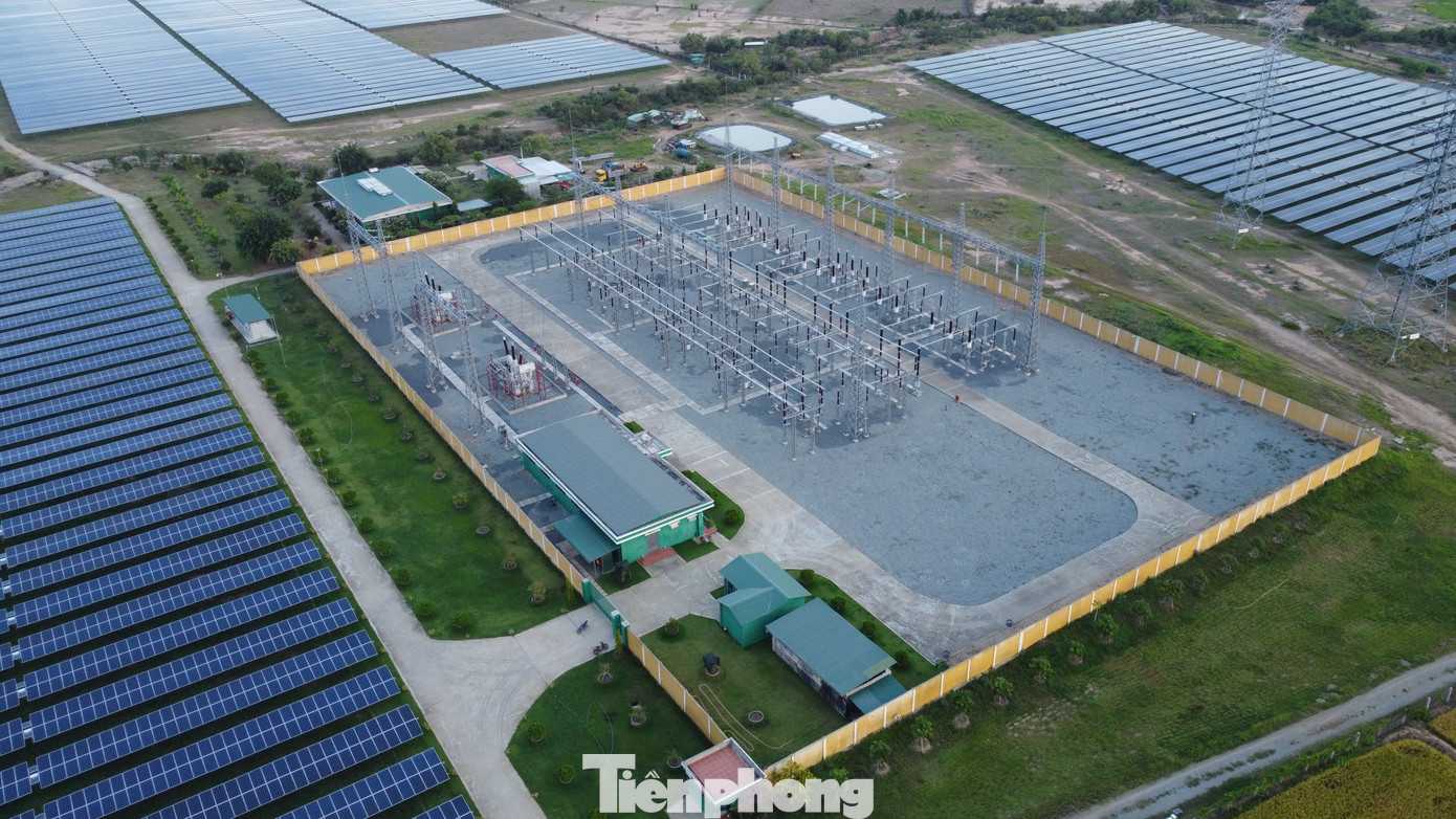 Nhà máy ĐMT Thiên Tân Solar (hòa lưới điện quốc gia vào tháng 3/2020) đã xây dựng chồng lên quy hoạch thủy lợi thuộc dự án Thủy lợi Tân Mỹ, ở huyện Bác Ái, tỉnh Ninh Thuận.