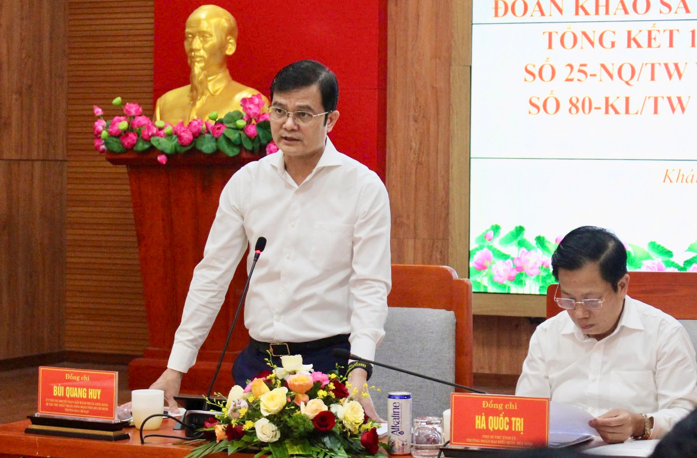 Anh Bùi Quang Huy - Bí thư thứ nhất Trung ương Đoàn, đánh giá tỉnh Khánh Hòa có nhiều tiềm năng để phát triển nhân tài trẻ. Anh Bùi Quang Huy - Bí thư thứ nhất Trung ương Đoàn, đánh giá tỉnh Khánh Hòa có nhiều tiềm năng để phát triển nhân tài trẻ.